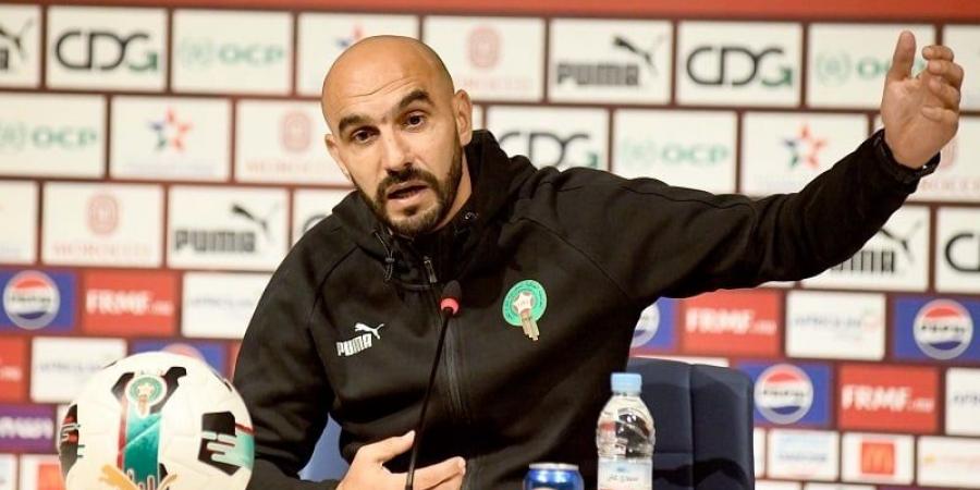 الركراكي: المنتخب المغربي عائلة واحدة.. والفوز بـ"الكان" رهين بالاتحاد - ترند نيوز