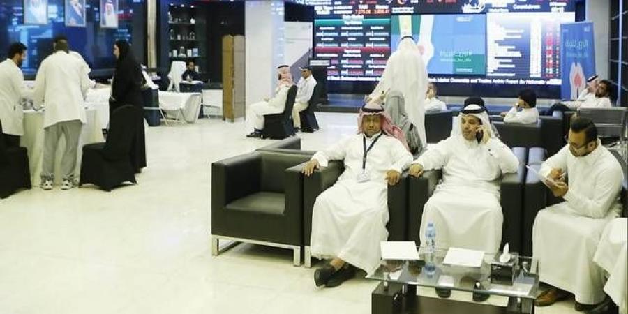 تداولات السعوديين في الأسهم الأمريكية تقفز 110% بالربع الثالث لـ23.9 مليار دولار - ترند نيوز