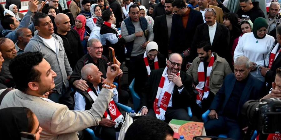 صور | مجلس الزمالك يخوض جولات تفقدية في اجتماع الجمعية العمومية للنادي - ترند نيوز