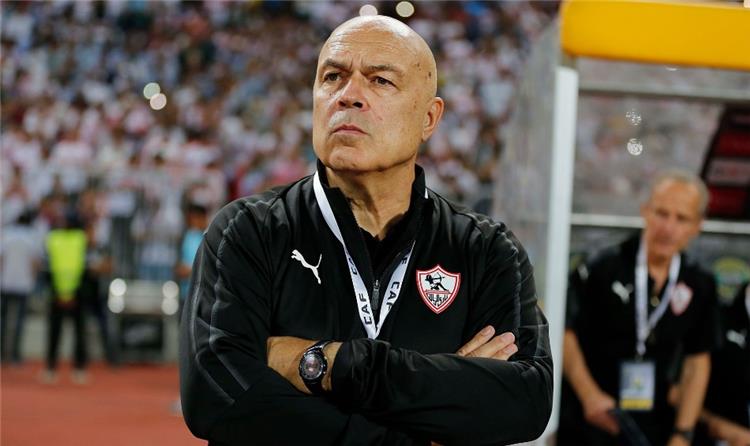 الزمالك على صفيح ساخن.. جروس يطرد «المثير للجدل» من التدريبات ولبيب يدعمه